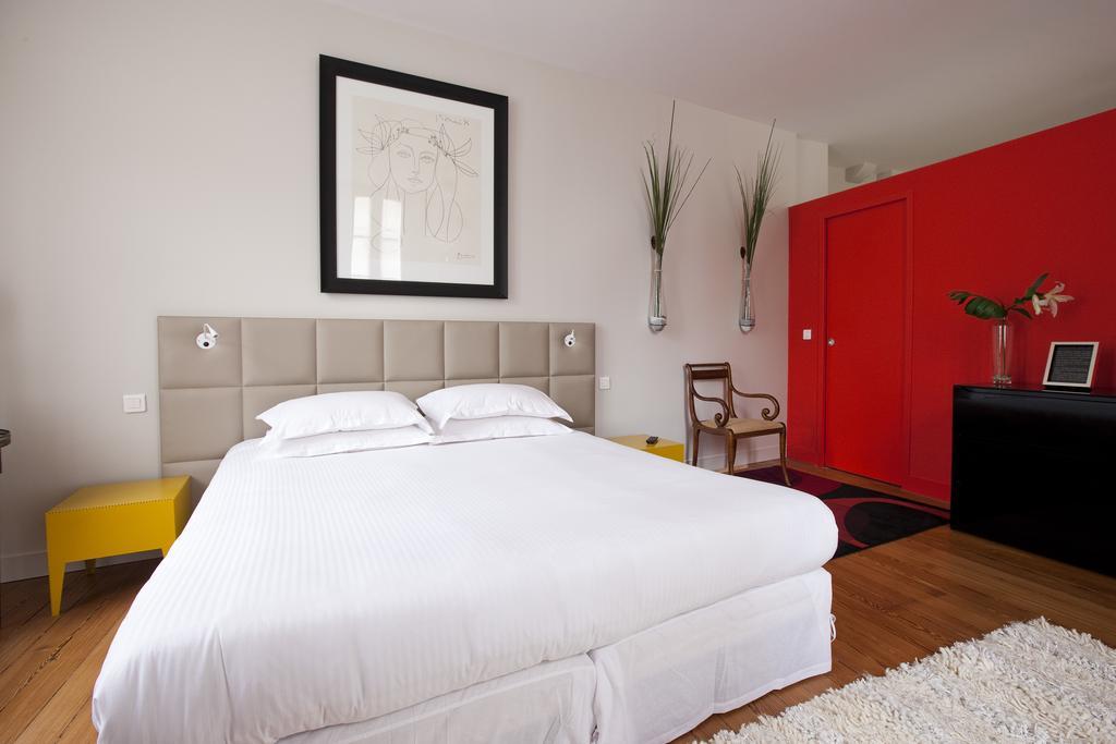 Une Chambre Chez Dupont Бордо Стая снимка