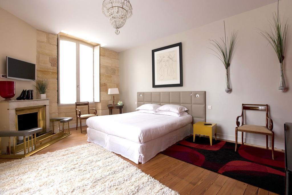 Une Chambre Chez Dupont Бордо Стая снимка